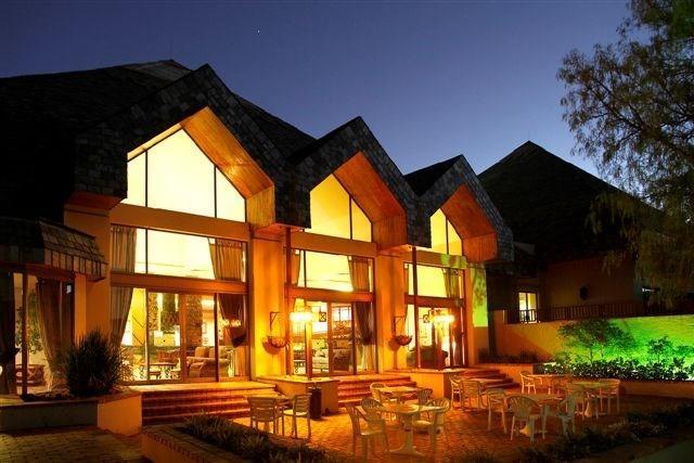 Black Mountain Leisure And Conference Hotel Groothoek Kültér fotó